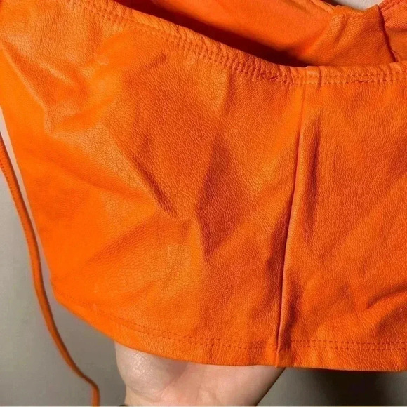 Naked wardrobe orange faux leather top L - Picture 4 of 6